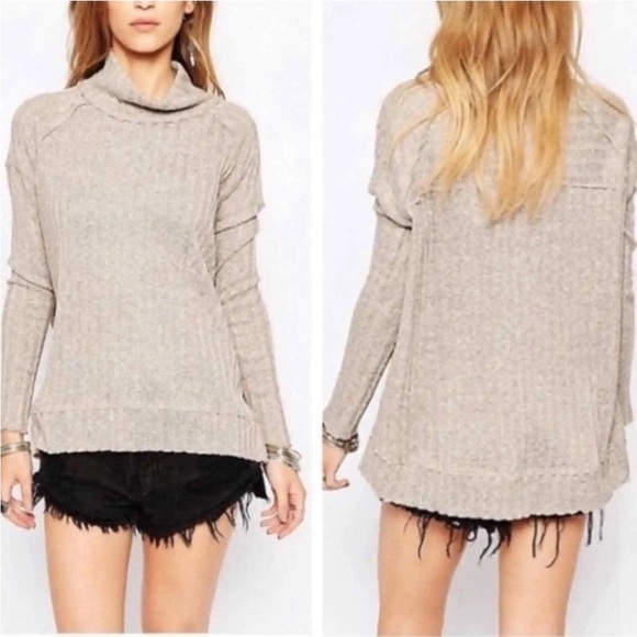 Free People Waffle Knit Long Sleeve Mock Neck size medium - Picture 1 of 8